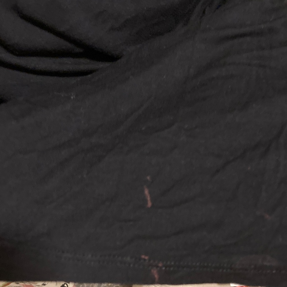 Old Navy Black Short Sleeve Tee - Picture 4 of 4